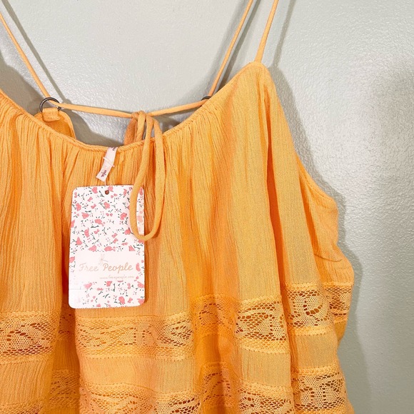 Free People Women's Orange Lace Spaghetti Home Again Cami Cropped Top Small NWT - Picture 9 of 9